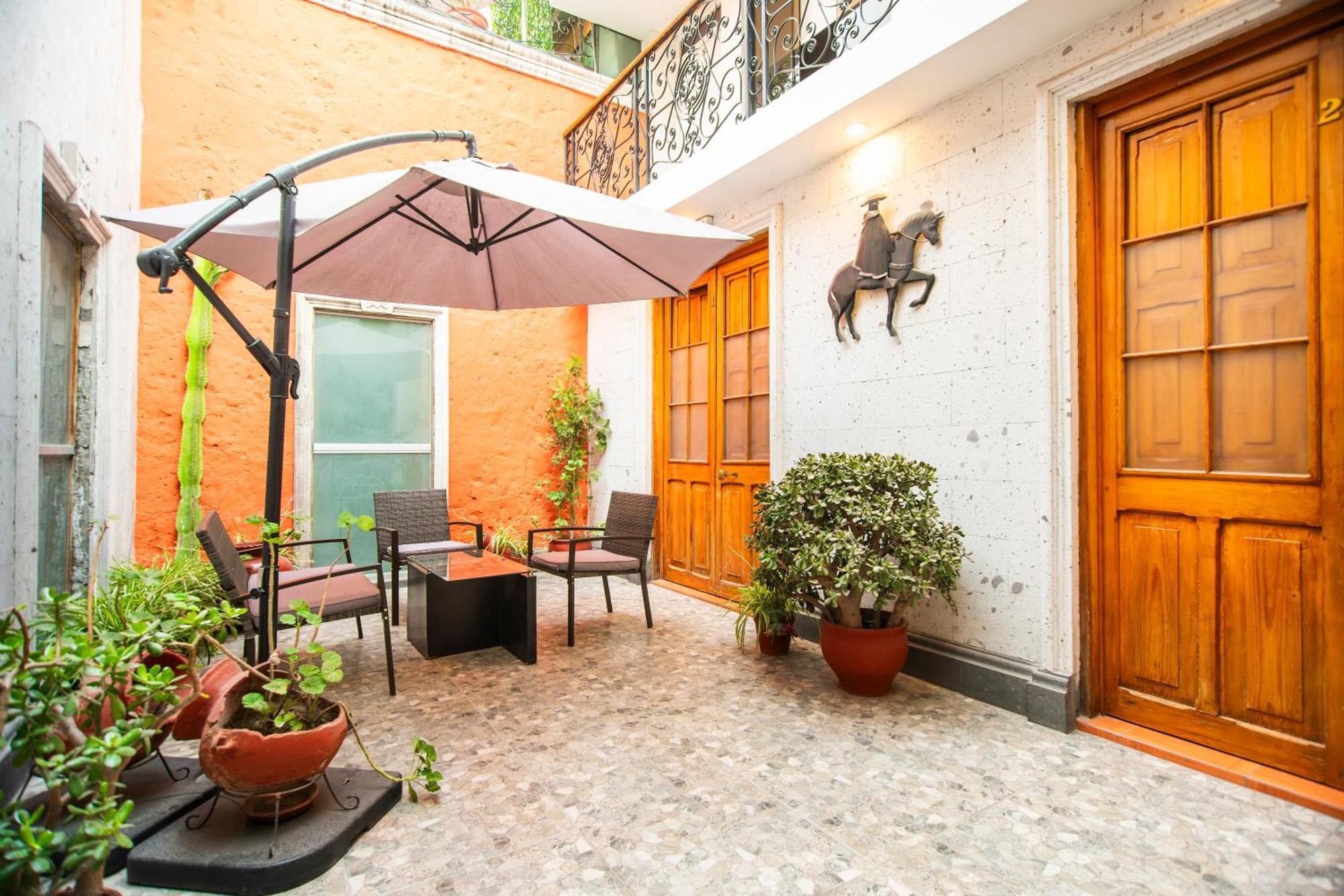 Sillar Hotel
